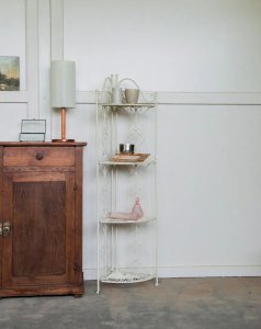 Gaëlle, the folding shelf made of tin No. 210