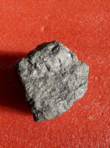 Galène brute et quartz Hautes Alpes 700 grammes 7,5 cm environ