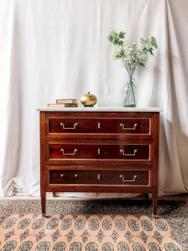 Garance, la commode en bois et marbre N°152