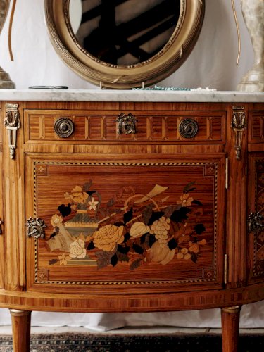 Garance, la commode en bois et marbre N°242