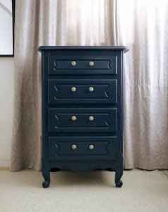 Garance, the wooden dresser No. 168