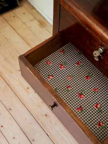 Garance, la petite commode en bois N°120