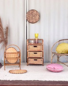 Garance, la petite commode en rotin N°117