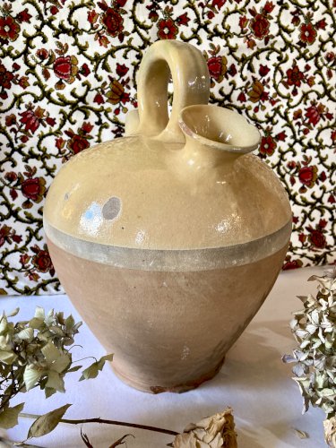 Gargoulette en terre cuite émaillée jaune