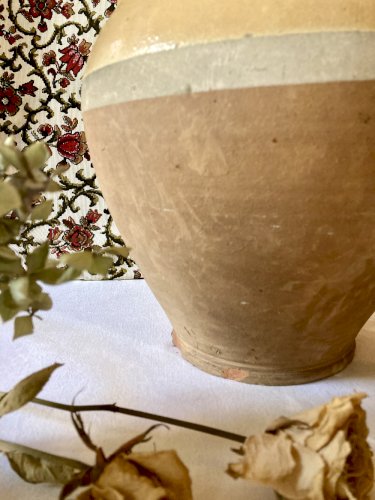 Gargoulette en terre cuite émaillée jaune