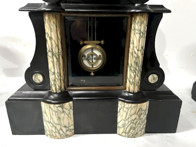 Garniture de cheminée Napoléon III en marbre XIX siècle