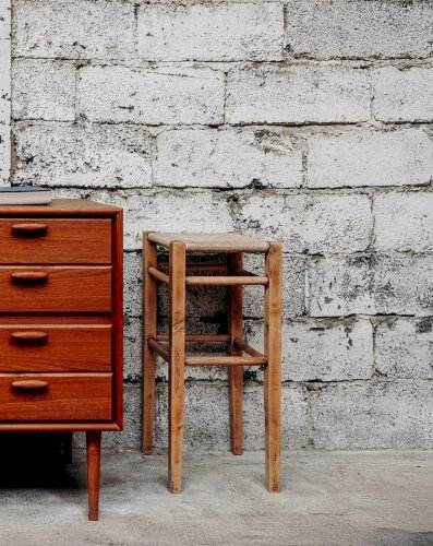 Gaston, le tabouret de bar en bois N°110