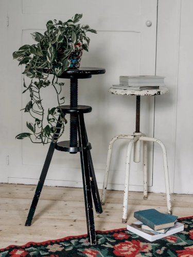 Gaston, le tabouret de bar en bois réglable N°14