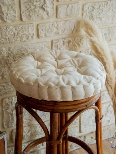 Gaston, le tabouret de bar en rotin N°116