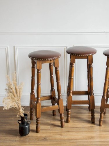 Gaston, le tabouret de bar N°106