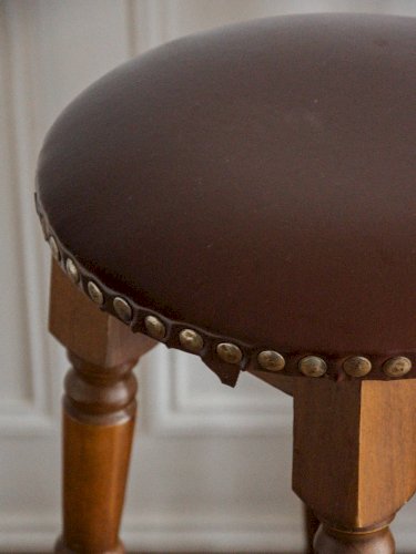 Gaston, le tabouret de bar N°106