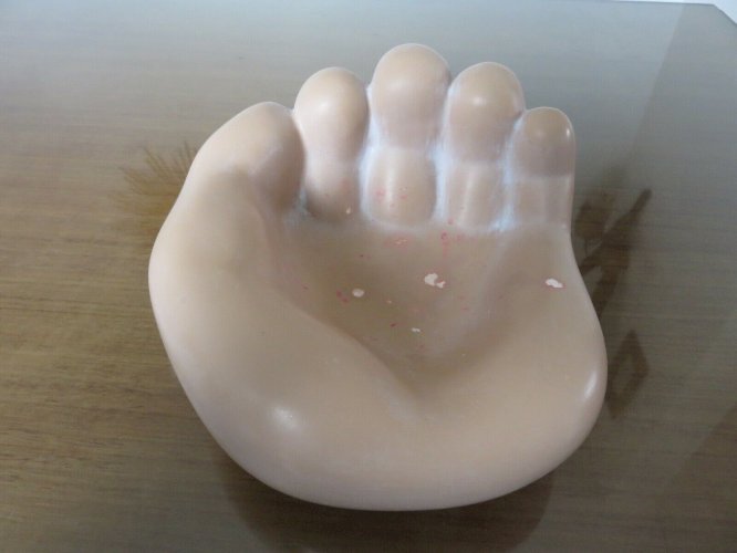 GEANT VIDE POCHE EN FORME DE MAIN EN CERAMIQUE ANNEES 50 60 