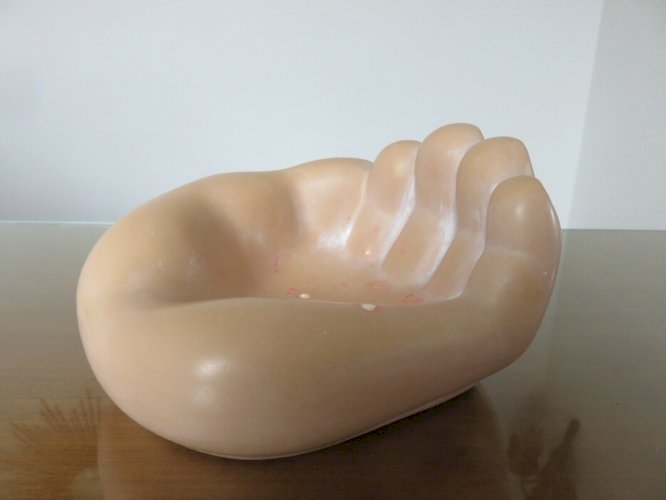 GEANT VIDE POCHE EN FORME DE MAIN EN CERAMIQUE ANNEES 50 60 