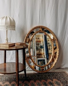 Georges, the large golden mirror No. 837