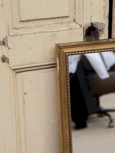 Georges, le grand miroir doré N°854