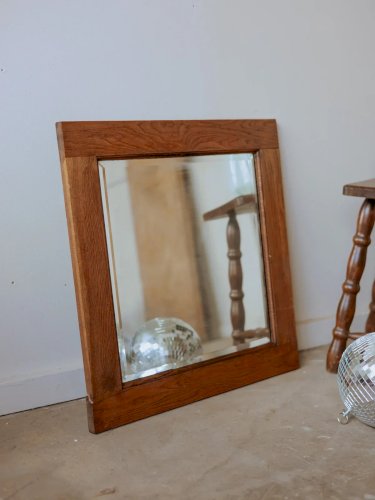 Georges, le miroir carré en chêne N°994