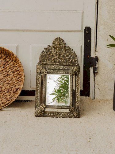 Georges, le miroir doré N°802