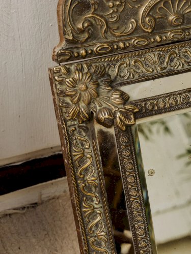 Georges, le miroir doré N°802