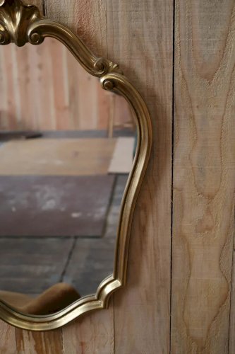 Georges, le miroir en bois sculpté doré N°900