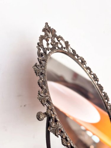 Georges, le miroir en laiton N°570