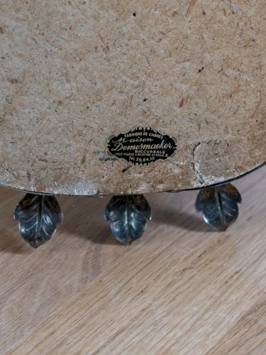 Georges, le miroir en métal N°650