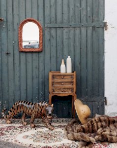 Georges, the wicker mirror No. 536