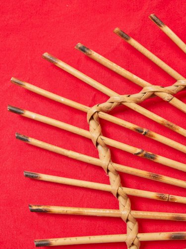 Georges, le miroir en rotin vintage N°990