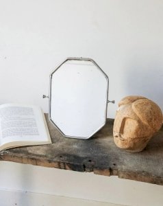 Georges, le petit miroir chromé N°757