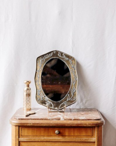 Georges, le petit miroir en laiton N°980