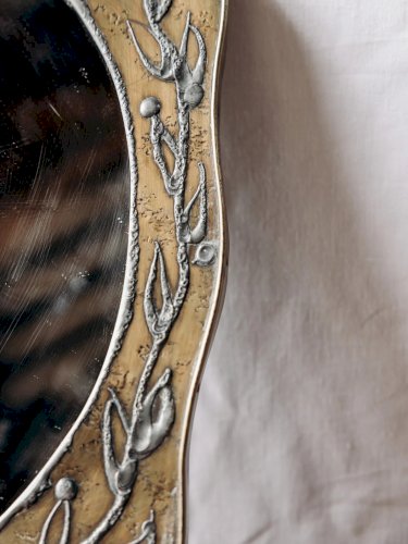 Georges, le petit miroir en laiton N°980