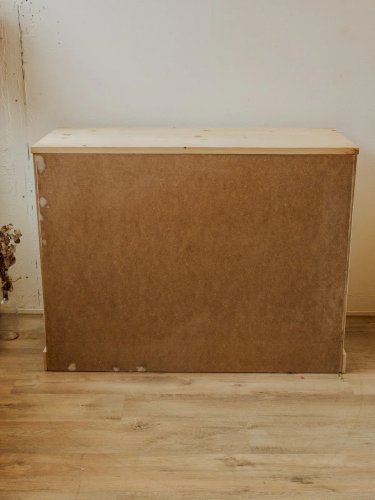 Gilbert, le buffet à casiers en bois N°583