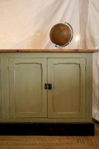 Gilbert, le buffet de campagne en châtaignier N°599