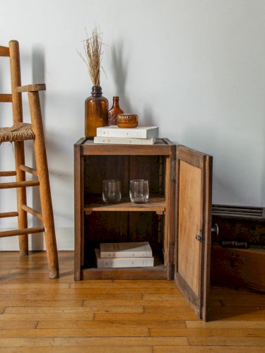 Gilbert, le buffet en bois N°371