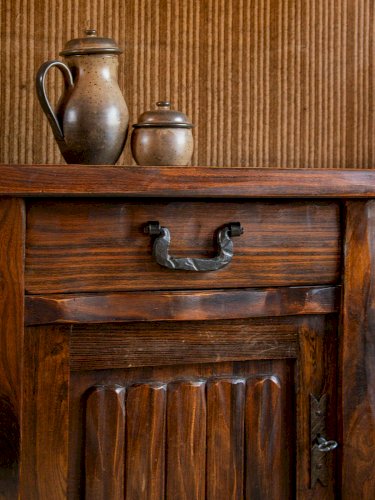 Gilbert, le buffet en bois sculpté N°195