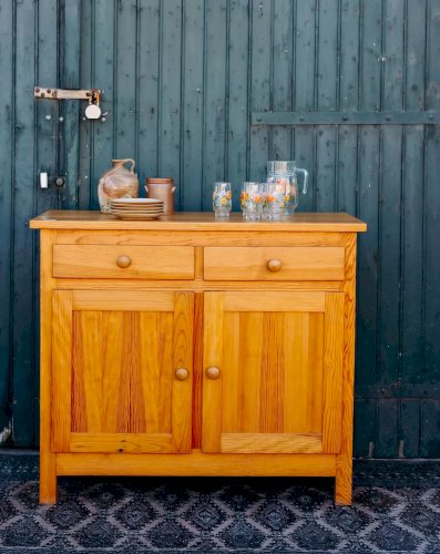 Gilbert, le buffet en pin N°155