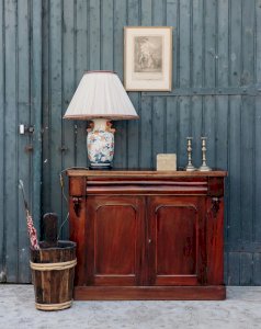 Gilbert, the fine dark wood sideboard No. 605