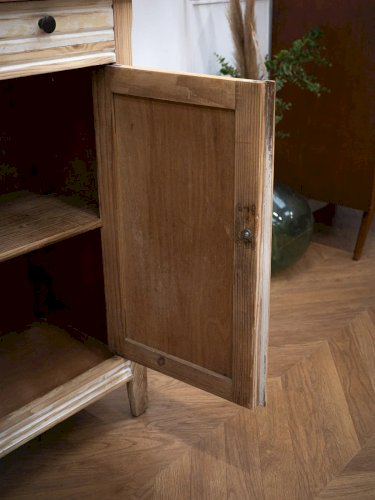 Gilbert, le buffet patiné en bois N°495