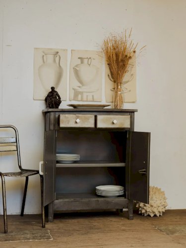 Gilbert, le buffet patiné en métal N°490