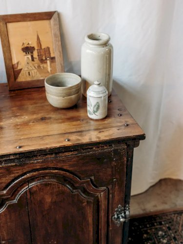 Gilbert, le confiturier en bois foncé N°545