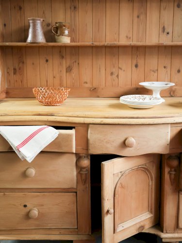 Gilbert, le grand buffet campagnard en pin N°687