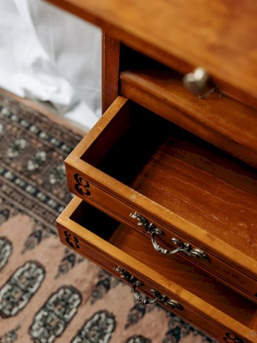 Gilbert, le meuble d'appoint en bois N°426