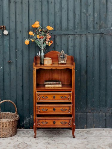 Gilbert, le meuble d'appoint en bois N°488