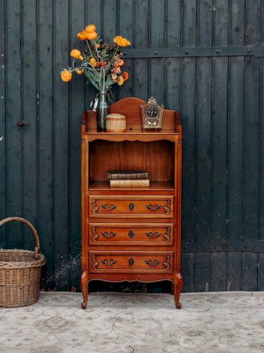 Gilbert, le meuble d'appoint en bois N°488