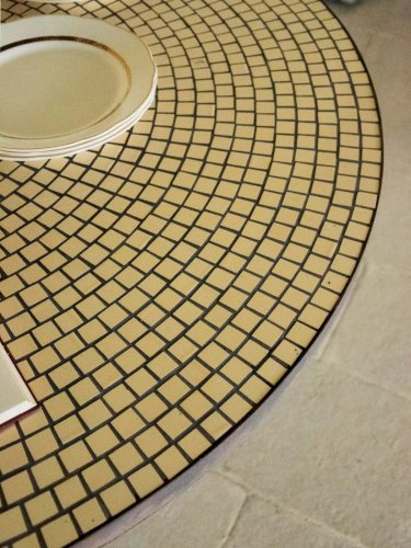 Gisèle, la table de jardin en fer N°221