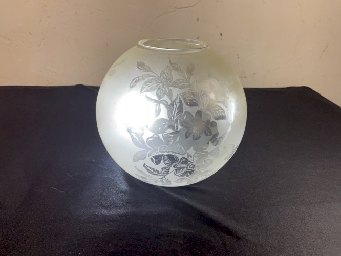 GLOBE DE LAMPE A PETROLE EN VERRE DÉCOR FLORAL