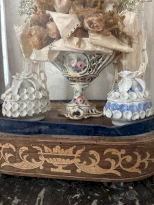 Bride's globe - late 19th century to early 20th century
