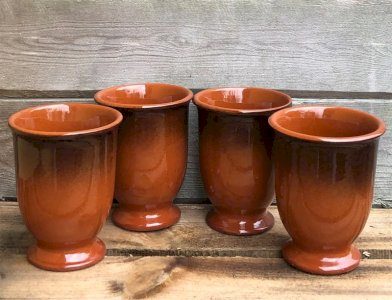 Gobelets en terre cuite style Médiéval