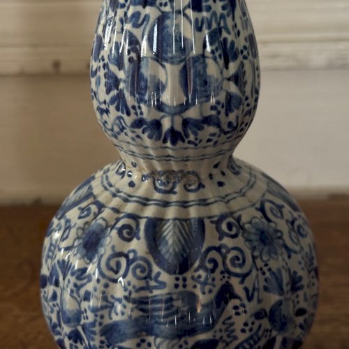 Gourde en faïence de Delft avec signature XVIIIe  M3640