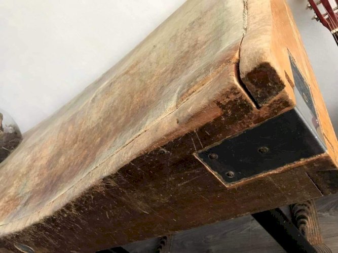 Grand Billot De Boucher, Meuble De Metier Ancien