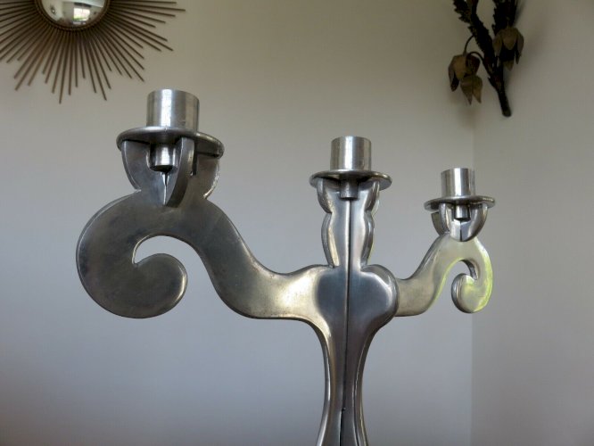 GRAND BOUGEOIR SCANDINAVE EN ALUMINIUM MASSIF DE STYLE BAROQUE ANNEES 80 VINTAGE